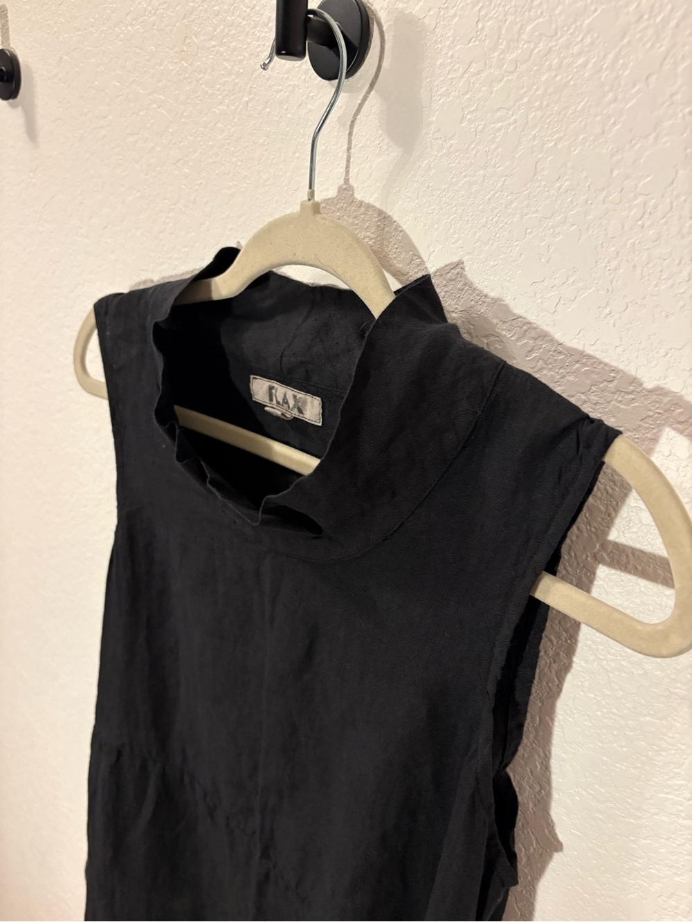 Flax Black Sleeveless Linen Midi Dress - Picture 2 of 4